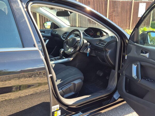 Used Peugeot 308 2015 for sale - 75770031: Photo 42