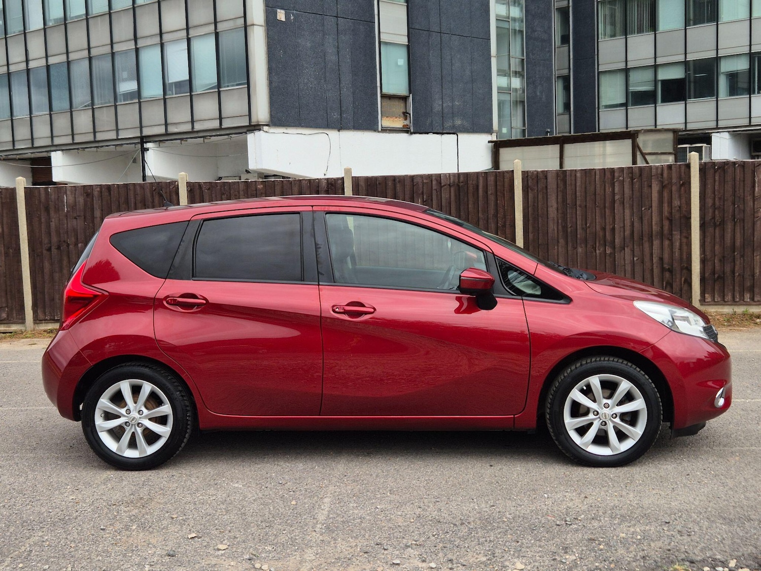 Used Nissan Note 2014 for sale - 76247720: Photo 4