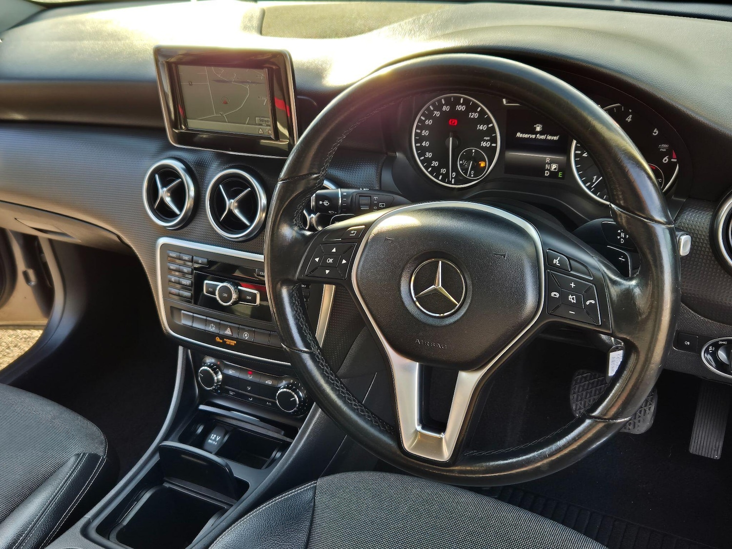 Used Mercedes-Benz A-Class 2015 for sale - 76634119: Photo 30