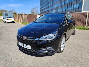 Used Vauxhall Astra 2018 for sale - 78648375: Photo
