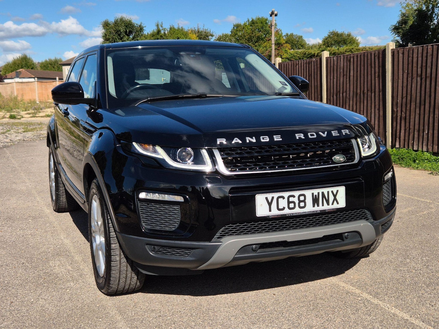 Used Land Rover Range Rover Evoque 2018 for sale - 76072752: Photo 1