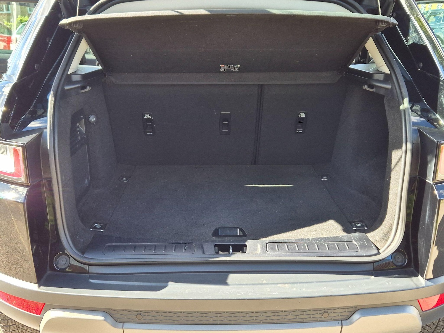 Used Land Rover Range Rover Evoque 2018 for sale - 76072752: Photo 29