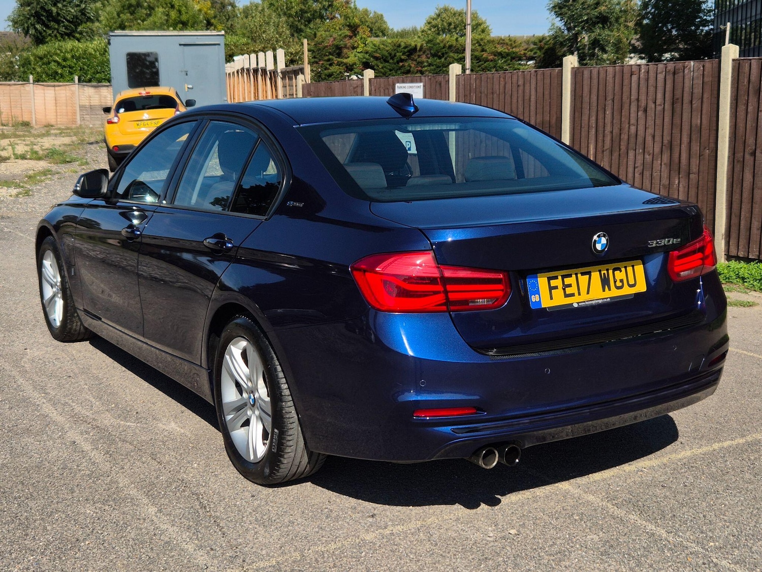 Used BMW 3 Series 2017 for sale - 76989091: Photo 17