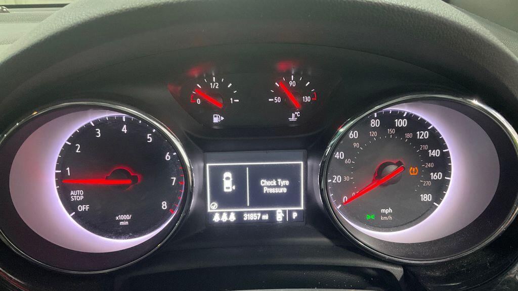 Used Vauxhall Astra 2017 for sale - 77892653: Photo 5