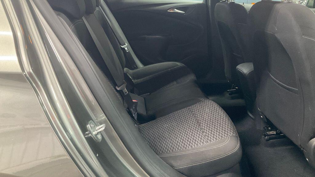 Used Vauxhall Astra 2017 for sale - 77892653: Photo 8