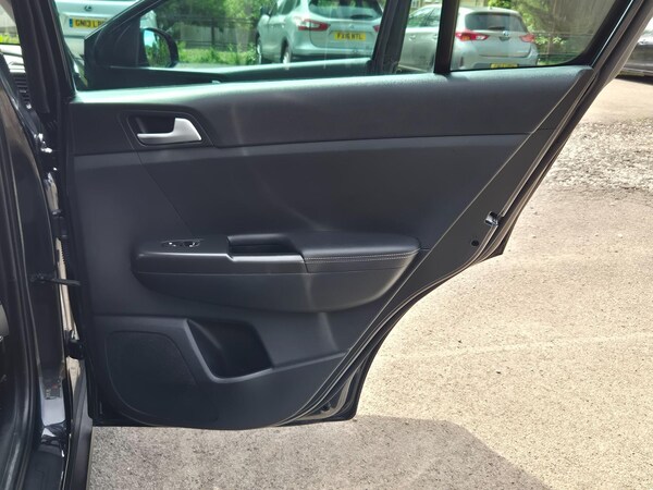 Used Kia Sportage 2018 for sale - 74546198: Photo 30
