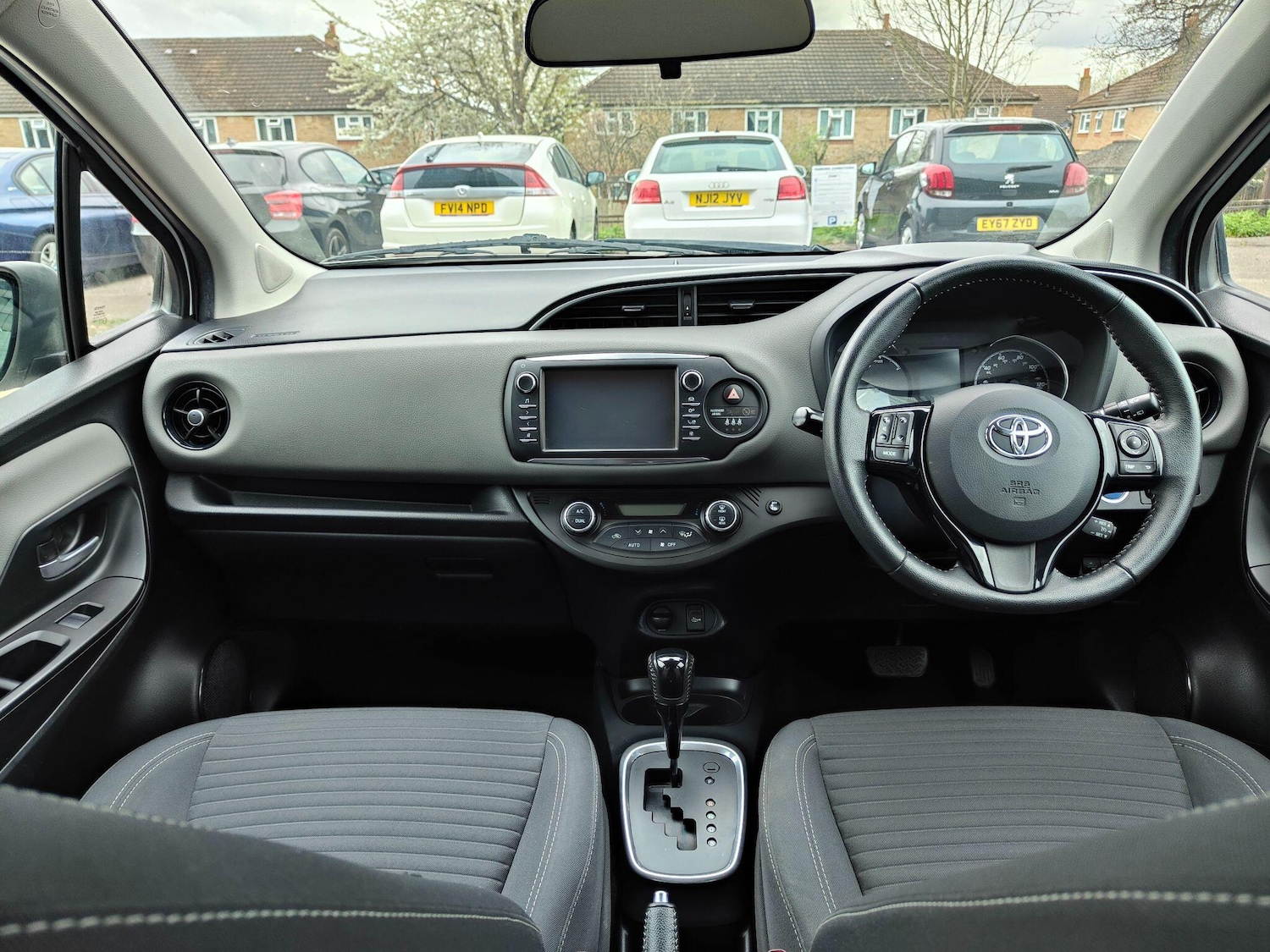 Used Toyota Yaris 2018 for sale - 78147983: Photo 36