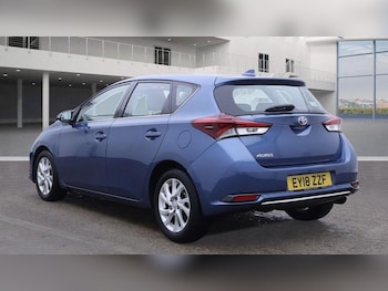 Used Toyota Auris 2018 for sale - 76318201: Photo