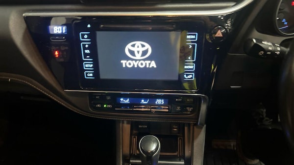 Used Toyota Auris 2018 for sale - 76318201: Photo 5