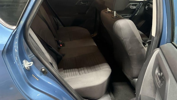 Used Toyota Auris 2018 for sale - 76318201: Photo 8