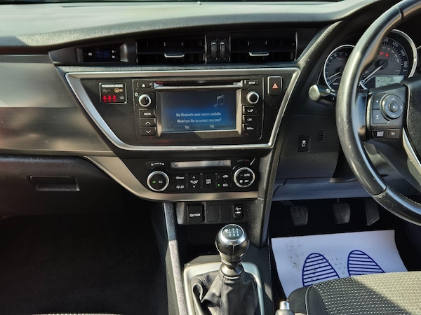 Used Toyota Auris 2015 for sale - 74958154: Photo 26