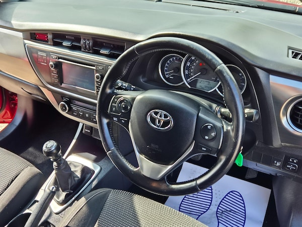 Used Toyota Auris 2015 for sale - 74958154: Photo 31