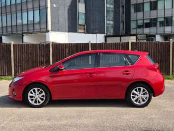 Used Toyota Auris 2015 for sale - 74958154: Photo