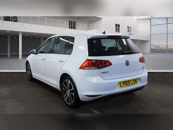 Used Volkswagen Golf 2016 for sale - 77524151: Photo