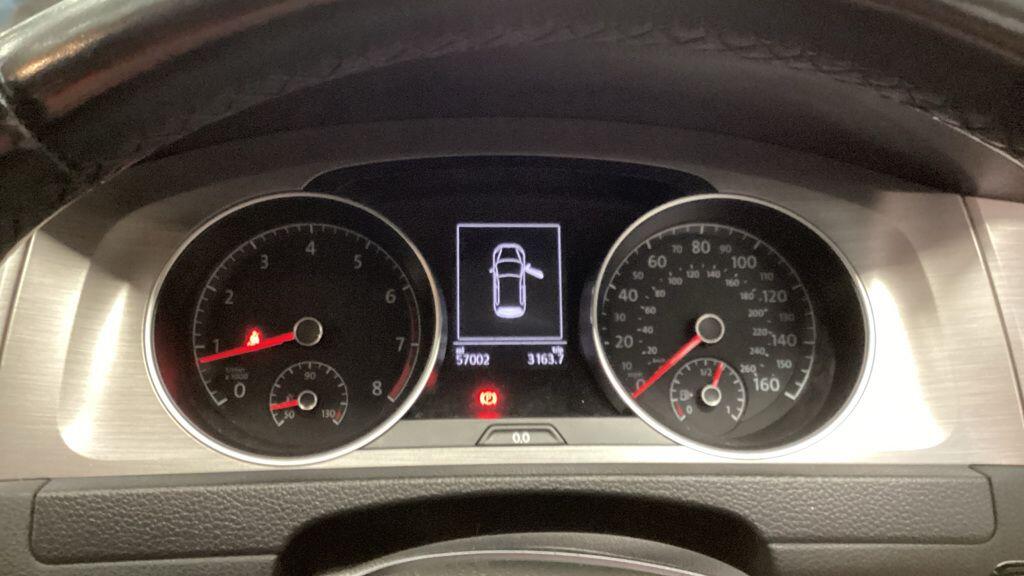 Used Volkswagen Golf for sale - 78007841: Photo 5