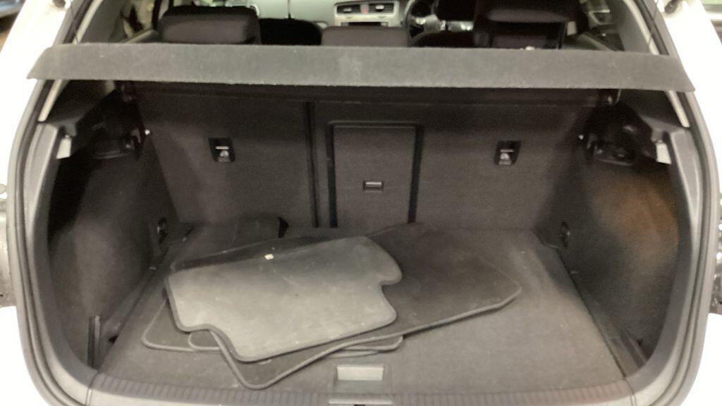 Used Volkswagen Golf for sale - 78007841: Photo 9