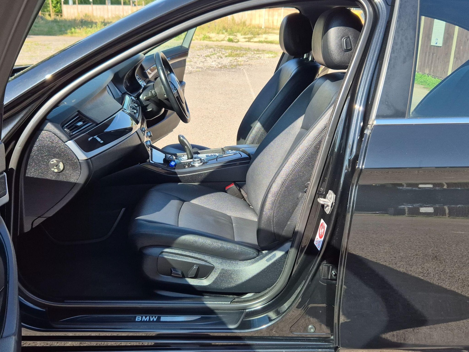 Used BMW 5 Series 2015 for sale - 76993633: Photo 9