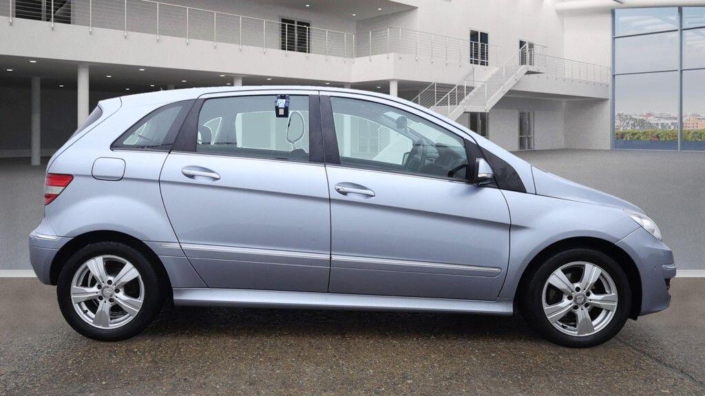 Used Mercedes-Benz B Class 2011 for sale - 76572734: Photo 3