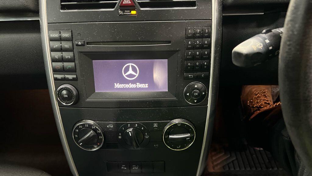 Used Mercedes-Benz B Class 2011 for sale - 76572734: Photo 6