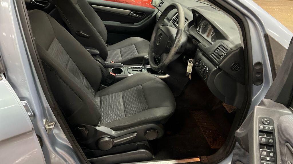 Used Mercedes-Benz B Class 2011 for sale - 76572734: Photo 7