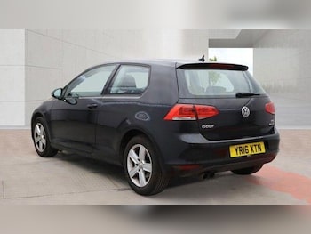 Used Volkswagen Golf 2016 for sale - 79401408: Photo