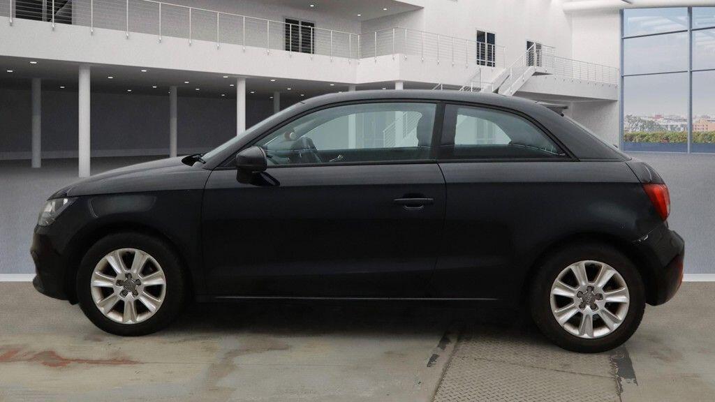 Used Audi A1 for sale - 77267312: Photo 11