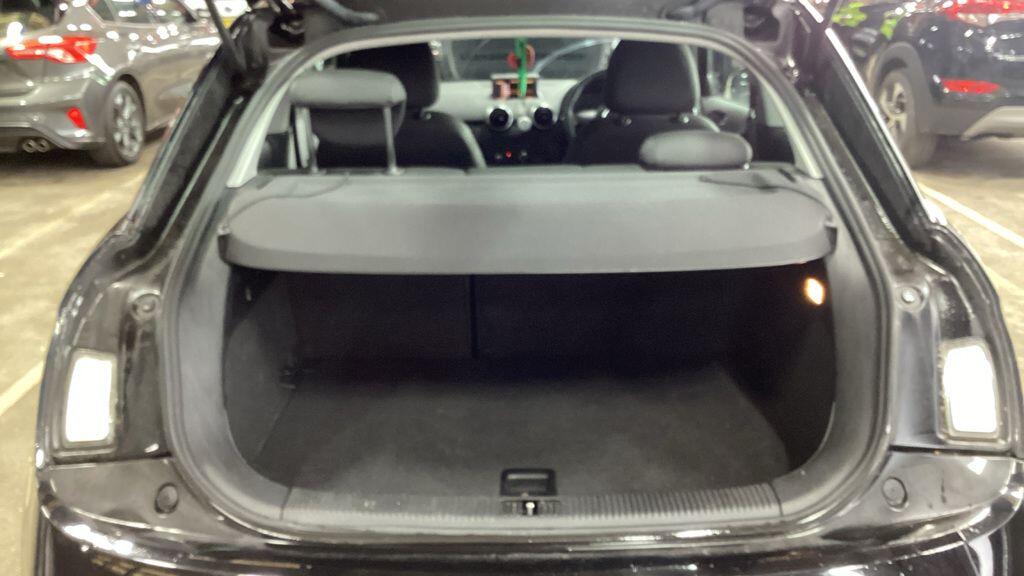 Used Audi A1 for sale - 77267312: Photo 9