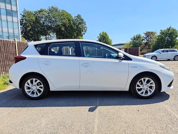 Used Toyota Auris 2017 for sale - 79495958: Photo