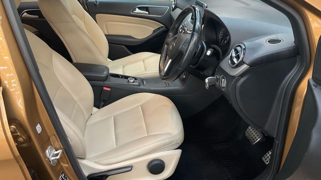 Used Mercedes-Benz B Class 2012 for sale - 76633102: Photo 7