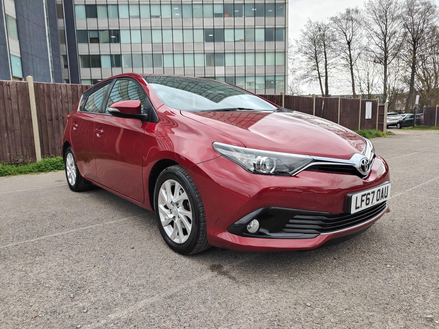 Used Toyota Auris 2017 for sale - 78148365: Photo 2