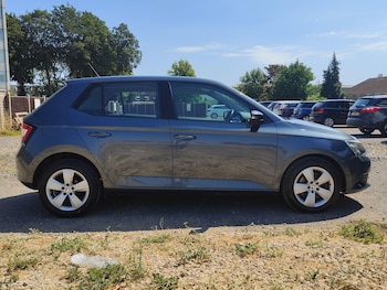 Used Skoda Fabia 2015 for sale - 79509486: Photo