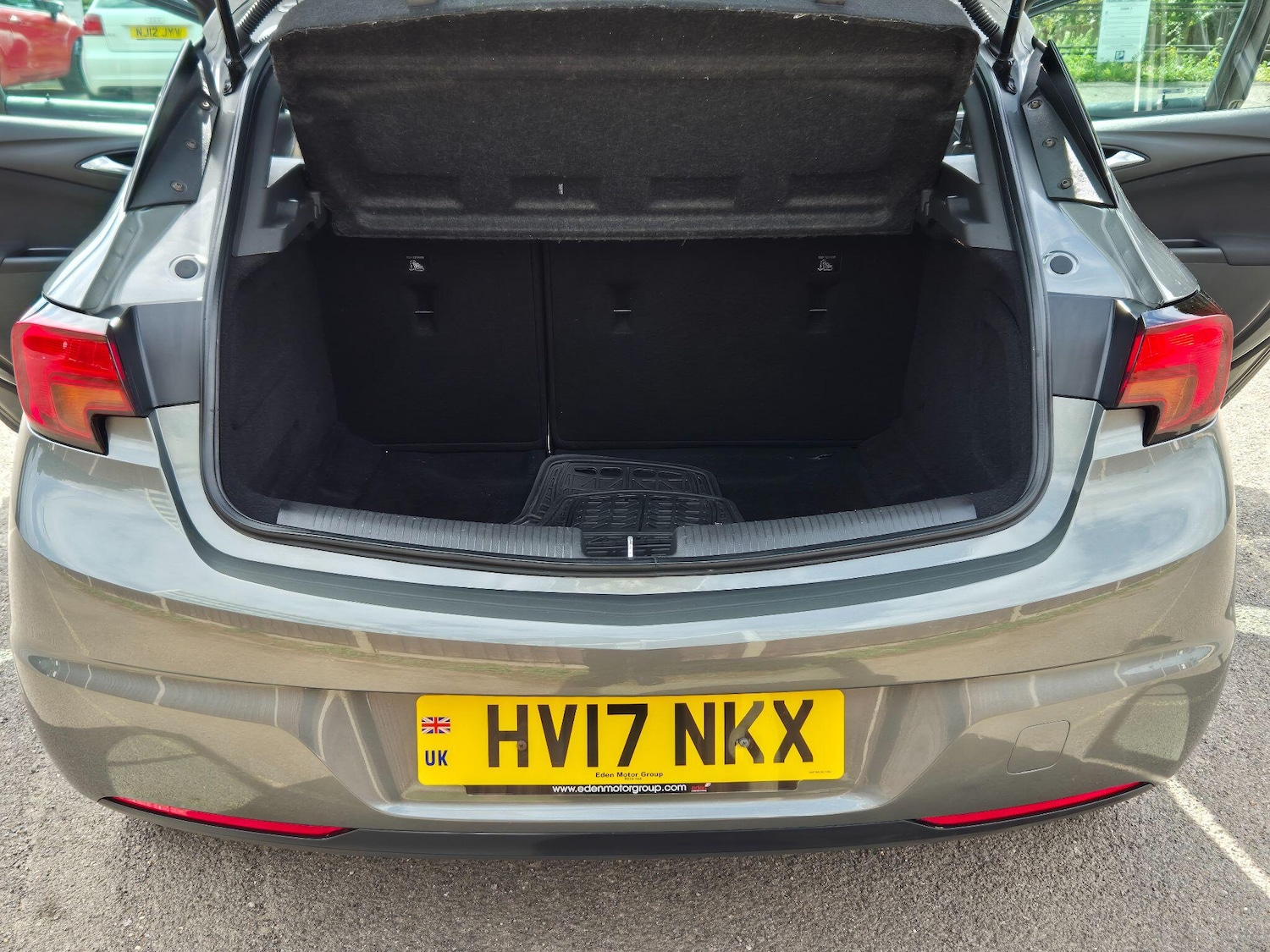 Used Vauxhall Astra 2017 for sale - 75720565: Photo 21