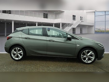 Used Vauxhall Astra 2017 for sale - 75720565: Photo