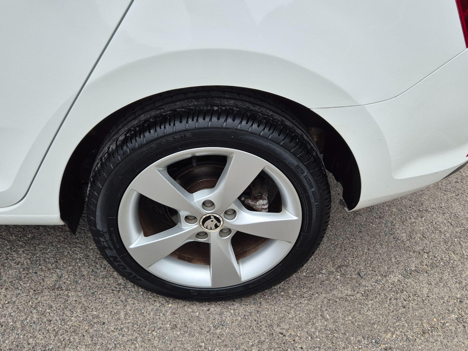 Used Skoda Rapid Spaceback 2015 for sale - 76989640: Photo 12