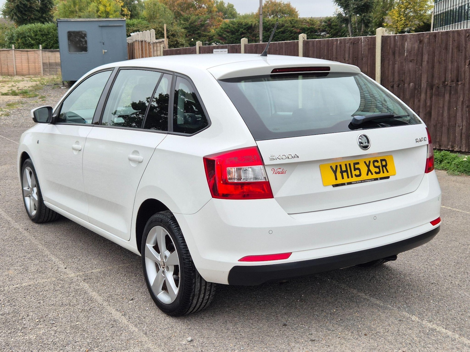 Used Skoda Rapid Spaceback 2015 for sale - 76989640: Photo 16