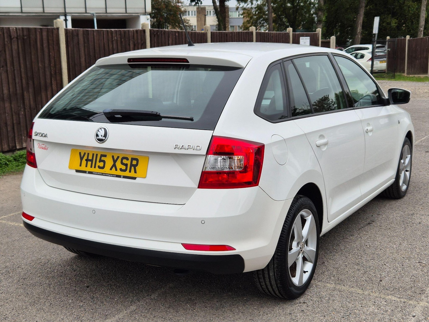Used Skoda Rapid Spaceback 2015 for sale - 76989640: Photo 17