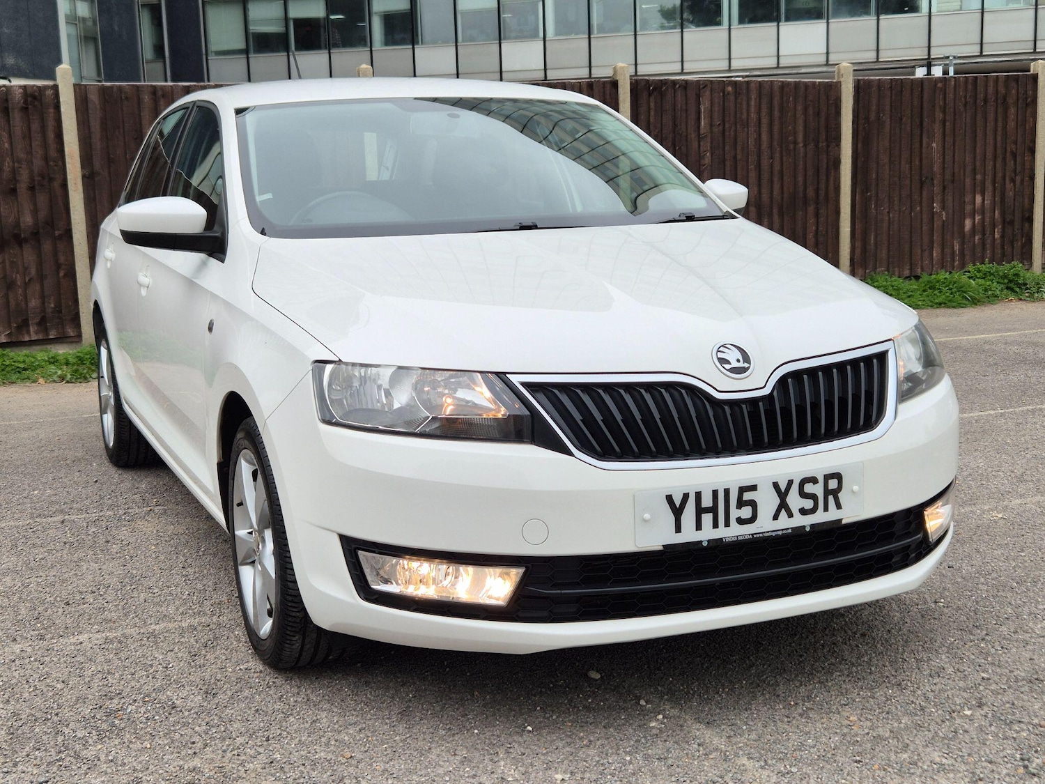Used Skoda Rapid Spaceback 2015 for sale - 76989640: Photo 18