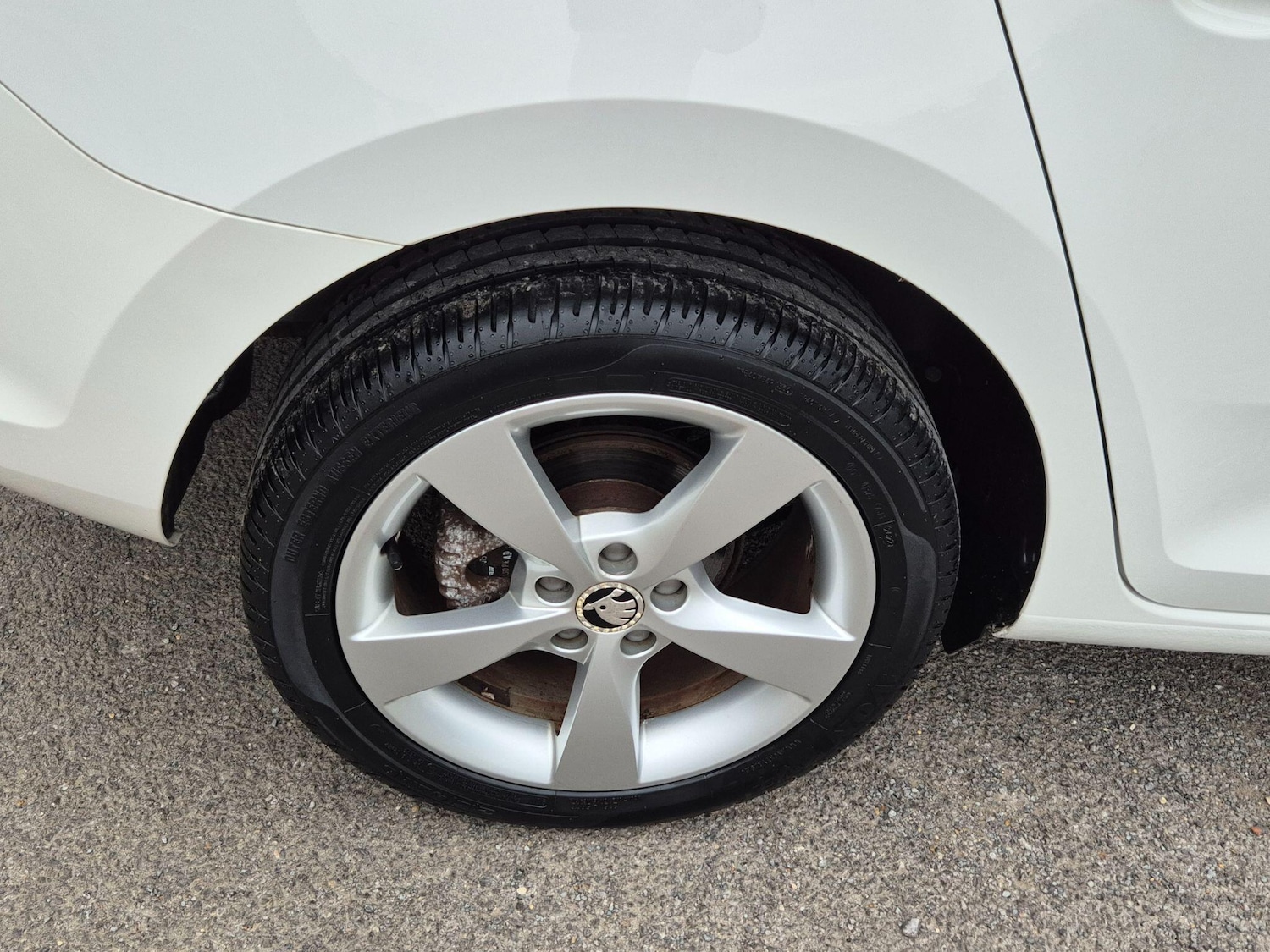 Used Skoda Rapid Spaceback 2015 for sale - 76989640: Photo 40