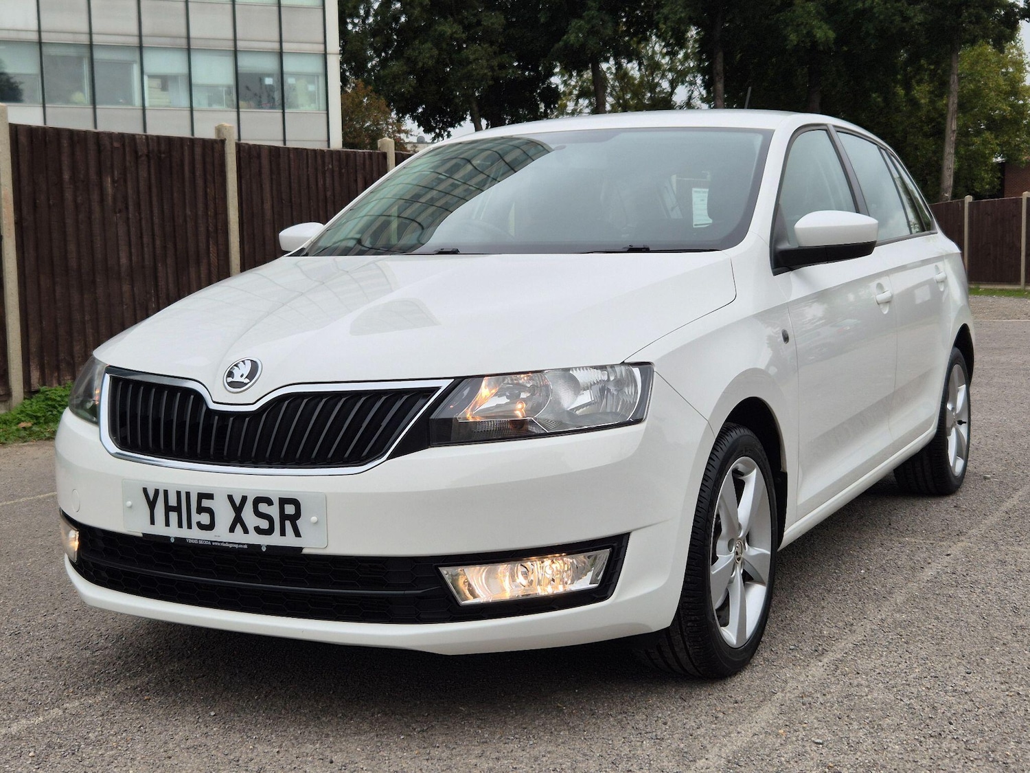 Used Skoda Rapid Spaceback 2015 for sale - 76989640: Photo 42