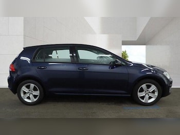 Used Volkswagen Golf 2015 for sale - 78947592: Photo