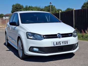 Used Volkswagen Polo 2015 for sale - 79521498: Photo