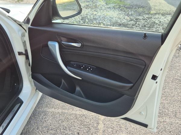 Used BMW 1 Series 2015 for sale - 76179455: Photo 32