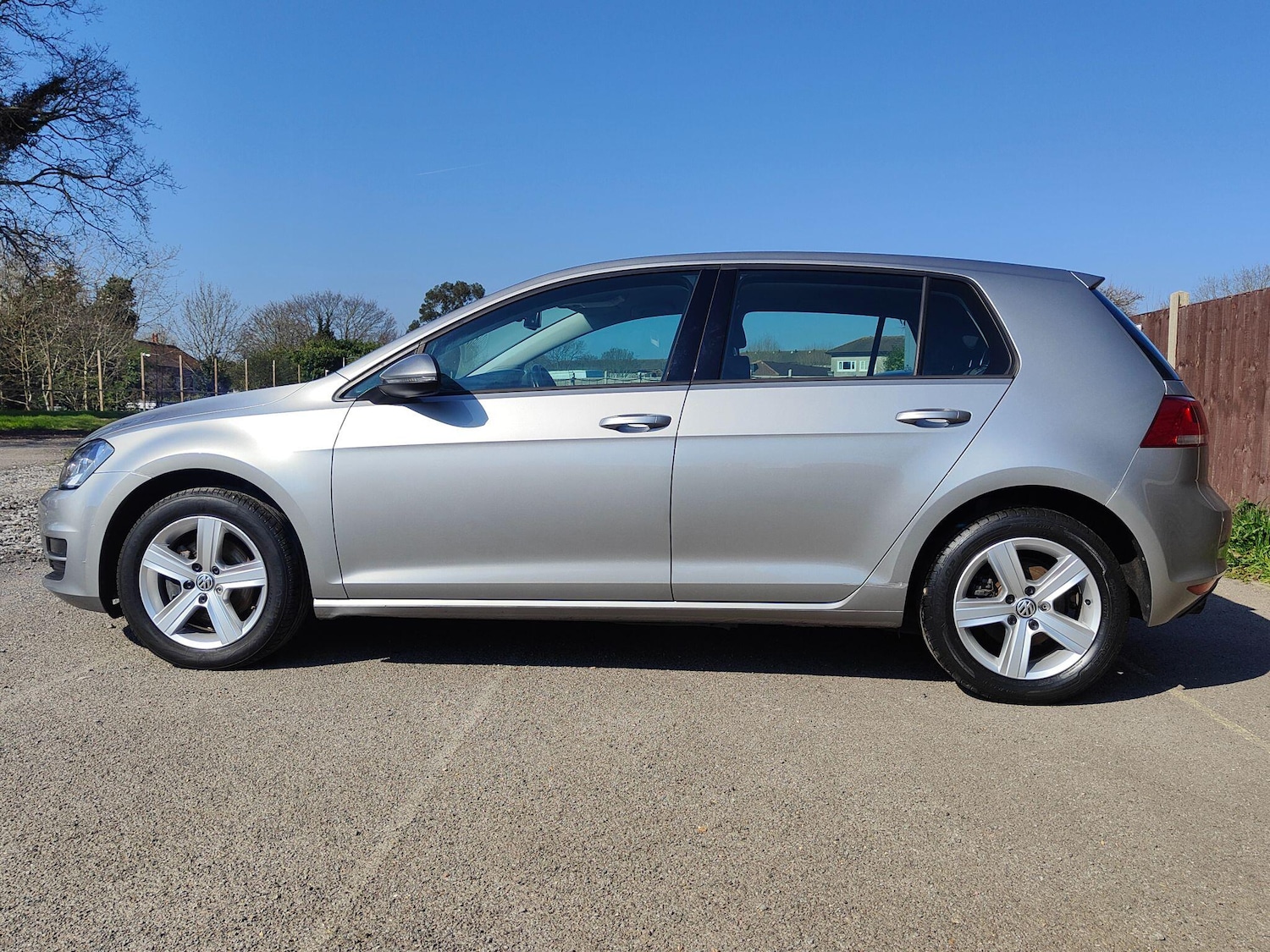 Used Volkswagen Golf 2015 for sale - 77598460: Photo 4