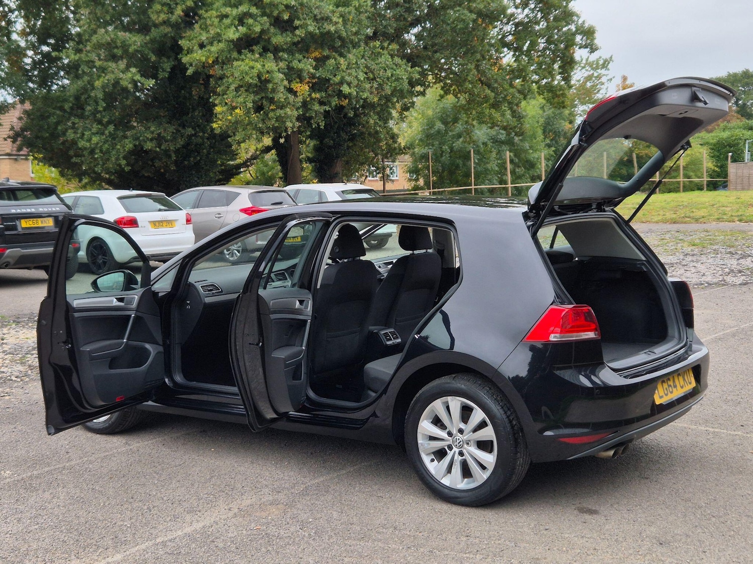 Used Volkswagen Golf 2014 for sale - 76227302: Photo 21