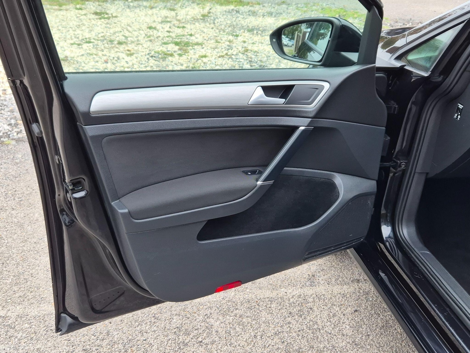 Used Volkswagen Golf 2014 for sale - 76227302: Photo 24