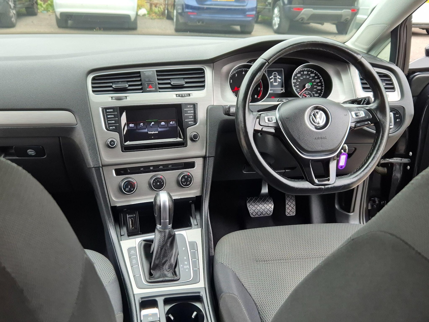 Used Volkswagen Golf 2014 for sale - 76227302: Photo 27