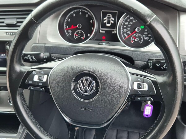 Used Volkswagen Golf 2014 for sale - 76227302: Photo 33