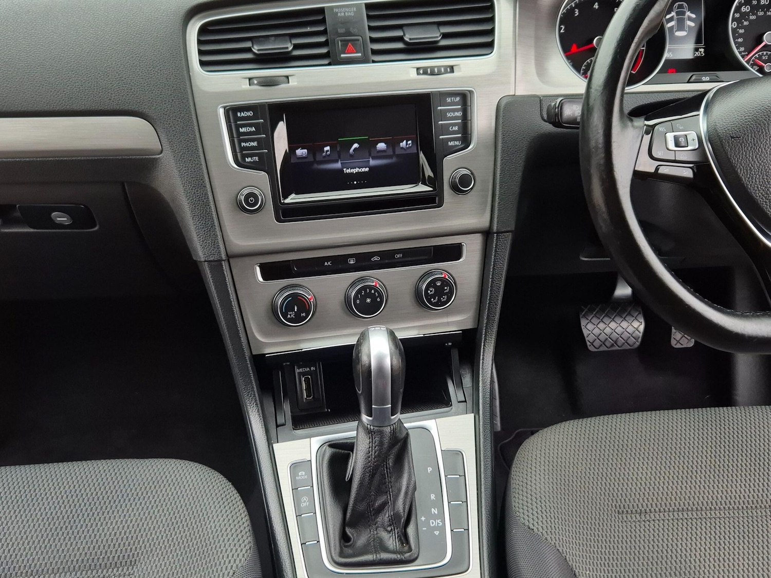 Used Volkswagen Golf 2014 for sale - 76227302: Photo 9