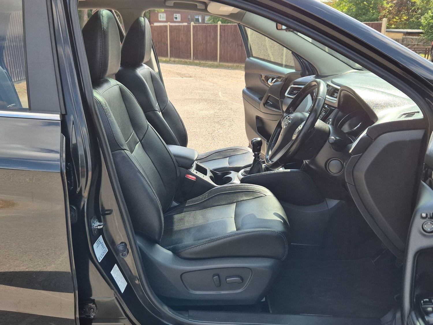 Used Nissan Qashqai 2014 for sale - 76992963: Photo 11