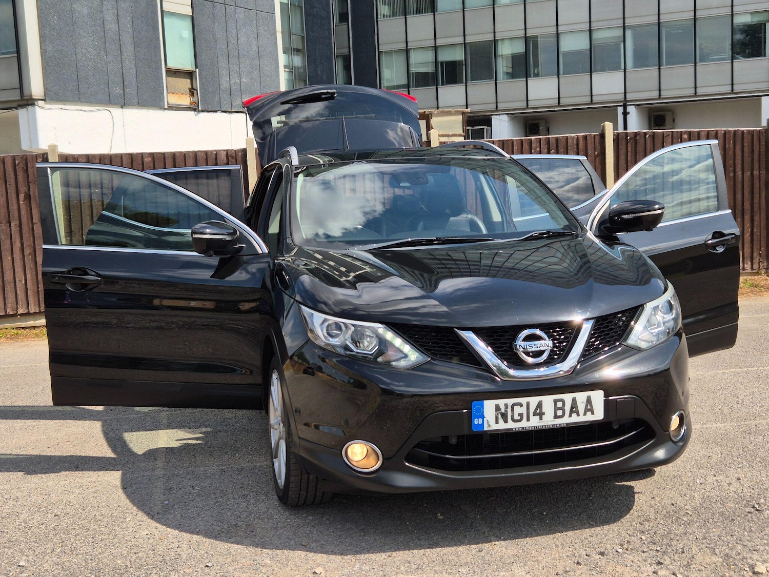 Used Nissan Qashqai 2014 for sale - 76992963: Photo 20